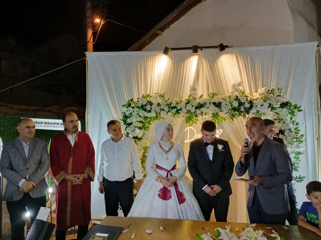 aa-20230814-31915418-31915415-konya-buyuksehir-belediye-baskani-ugur-ibrahim-altay-nikah-kiydi.jpg
