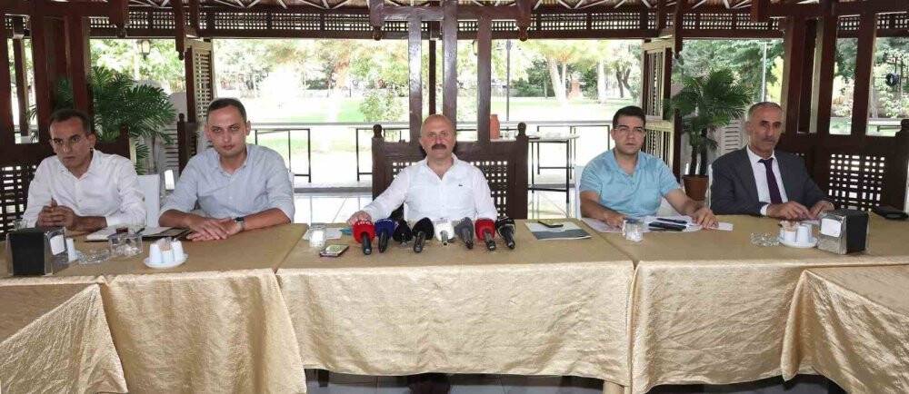 Hak sahibi vatandaşlar, konteyner ya da prefabriklere yerleştirildi