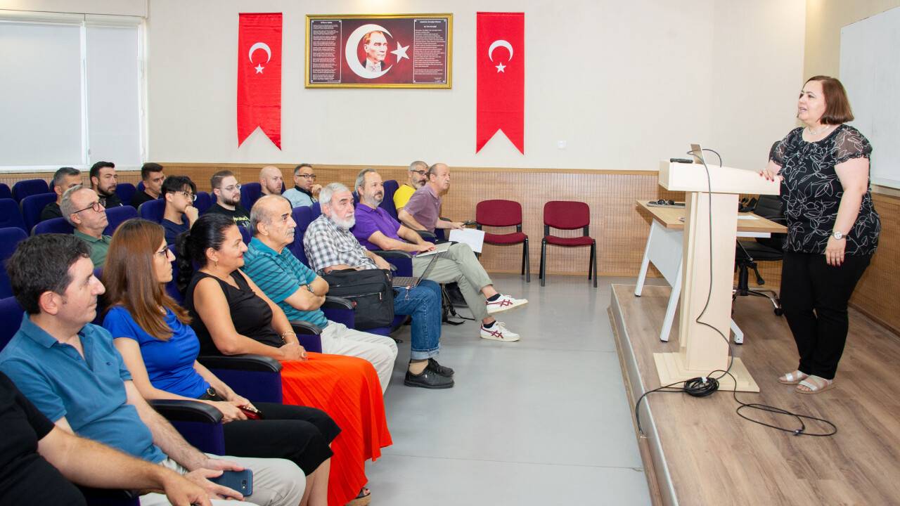 selcuk-universitesinde-uluslararasi-calistay-duzenlendi-1.jpg