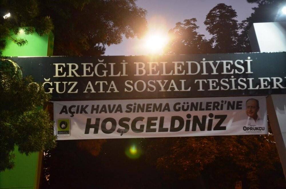 Ereğli'de nostaljik Açık Hava Sinema Günleri başladı