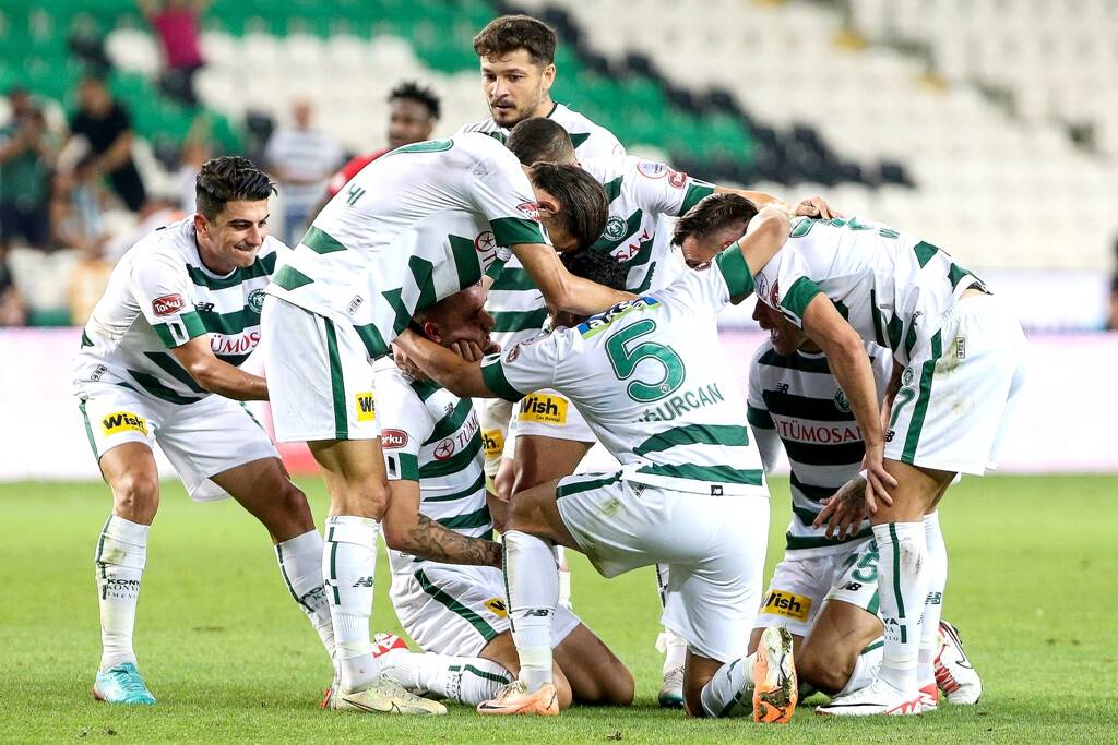 aa-20230825-31998856-31998853-tumosan-konyaspor-gaziantep-fk.jpg