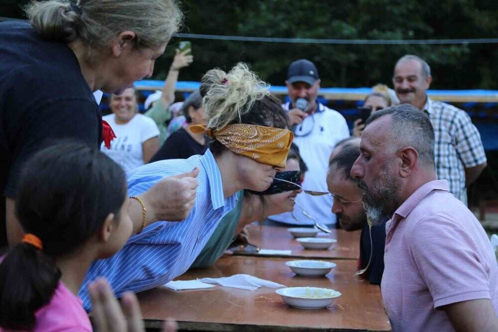 Hatila balının 1 kilosu 55 bin liraya satıldı