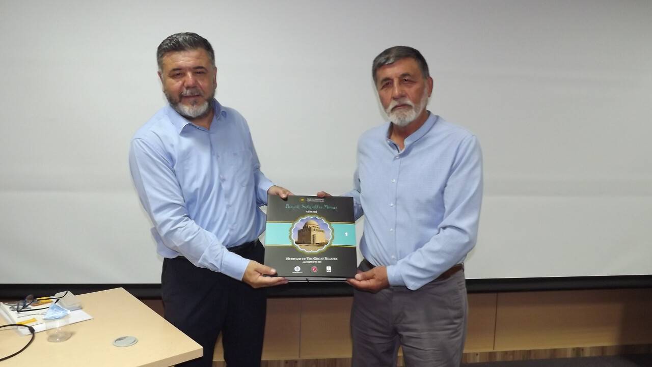 aydinlar-ocagi-mustafa-guden-avrupa-tarihi-eser-hirsizi-4.jpg