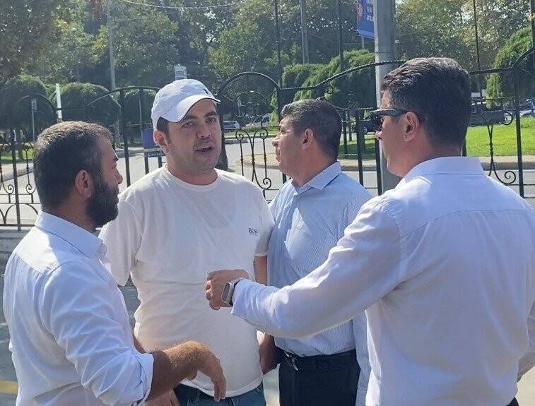 İBB Başkanı İmamoğlu’nu eleştiren vatandaşa korumalardan müdahale