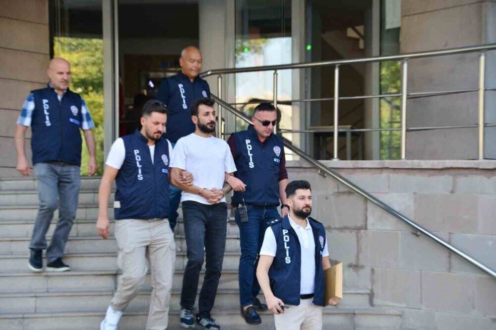 59 yılı aşkın hapis cezası almıştı: Paw Guards’ın yöneticisi tutuklandı