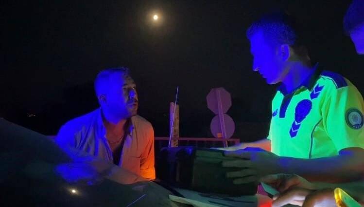 Alkollü sürücüden şaşırtan istek: "Bana alkolden ceza yazmayın"