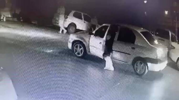 Hırsızın ayağına geldi! Aracından inmeden götürdü!