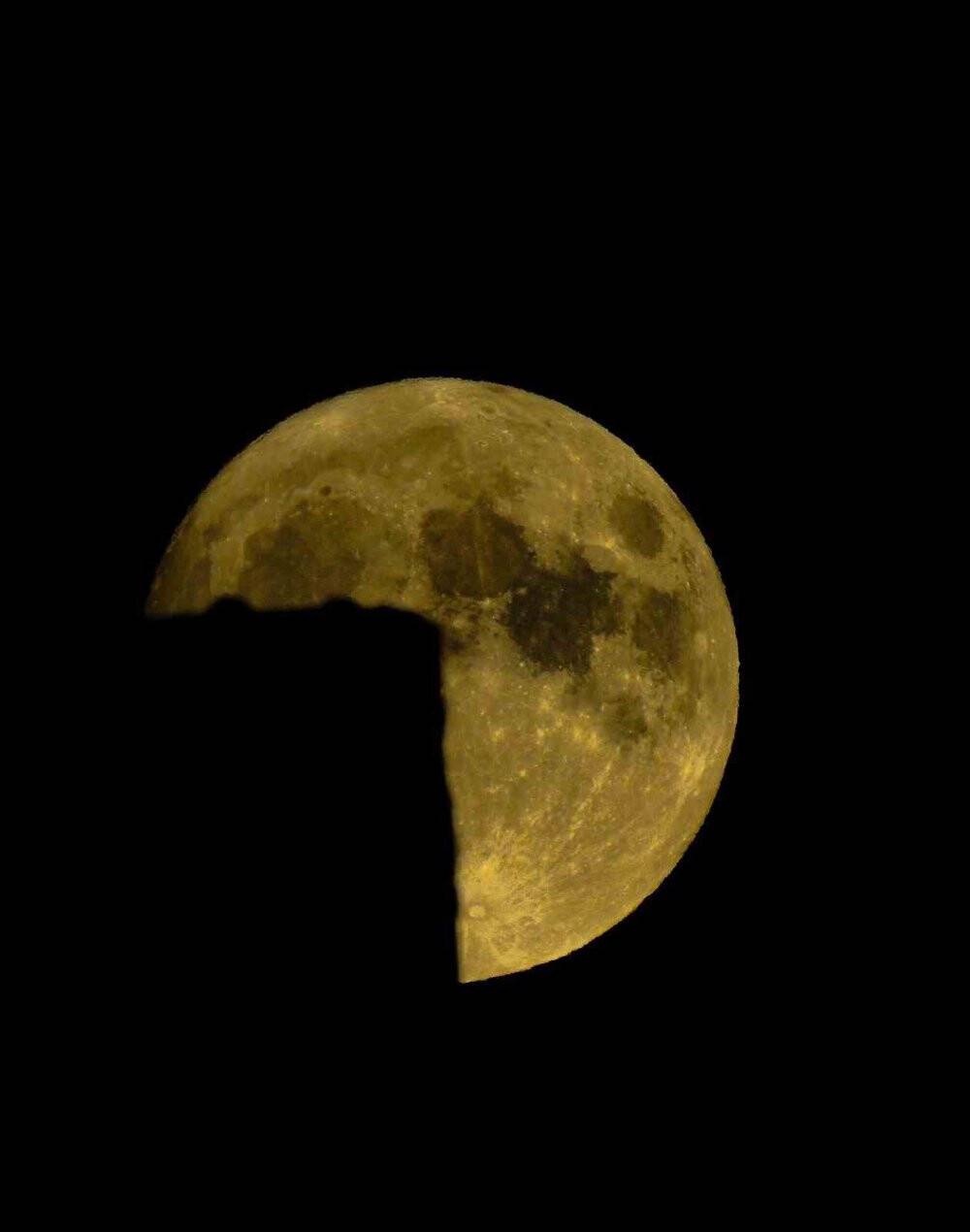 Mavi ay, görsel şölen oluşturdu