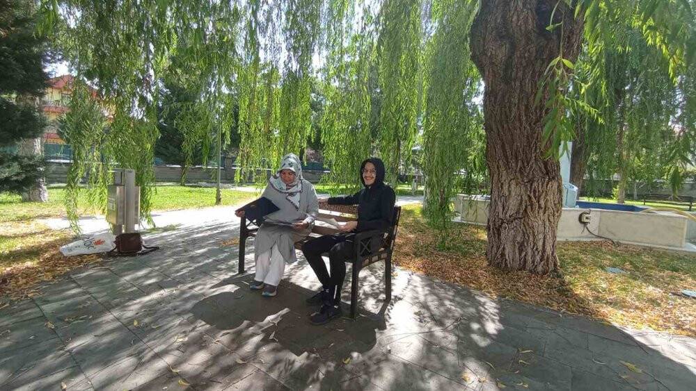 Konyalı 3 çocuk annesi 3. üniversiteye oğlu ile kayıt oldu