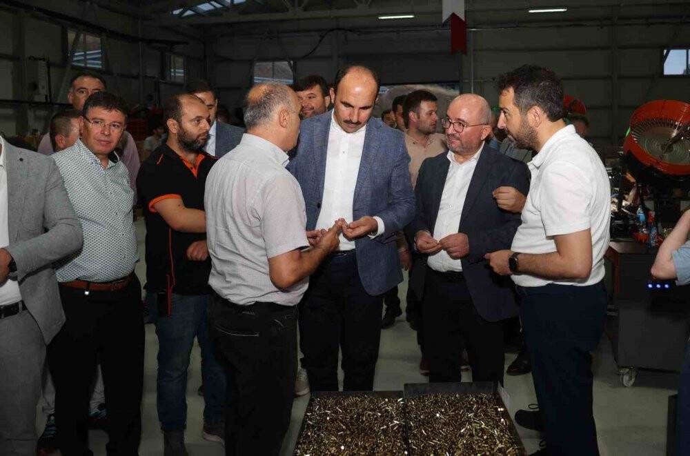 Başkan Altay'dan Üzümlü'ye övgü dolu sözler