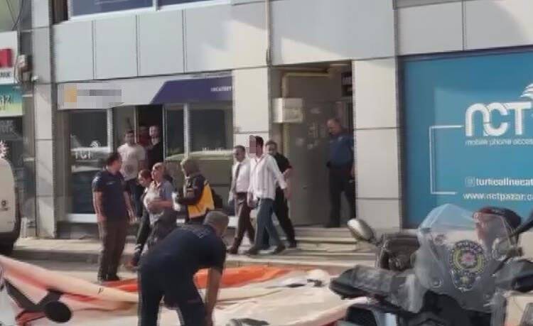 Şoke eden olay! Annesini balkondan atmaya çalıştı