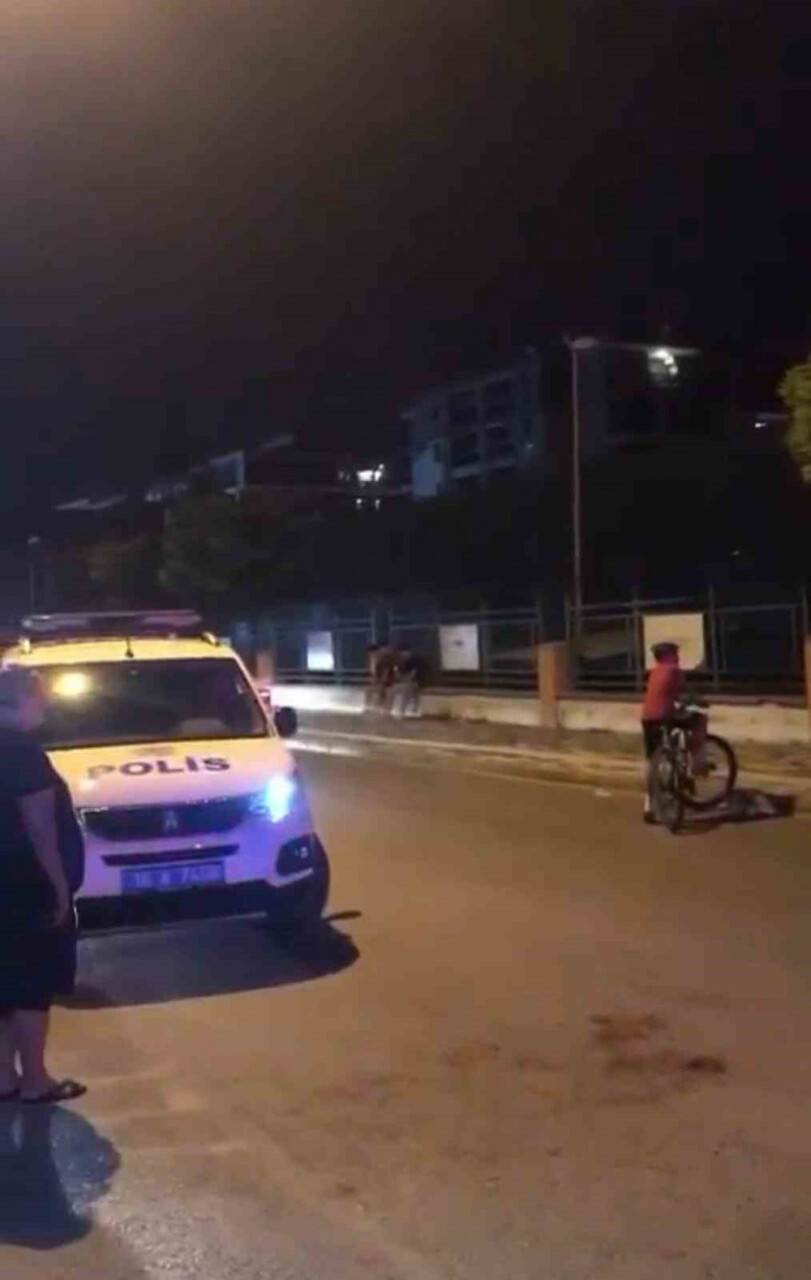 Önce kelimeler sonra satır ve bıçaklar konuştu