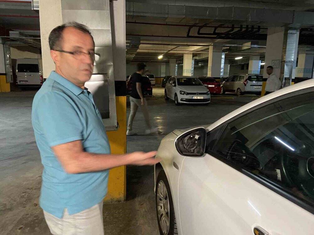 Bayrampaşa’da İSPARK otoparkında araçlara taşlı saldırı: Onlarcası zarar gördü
