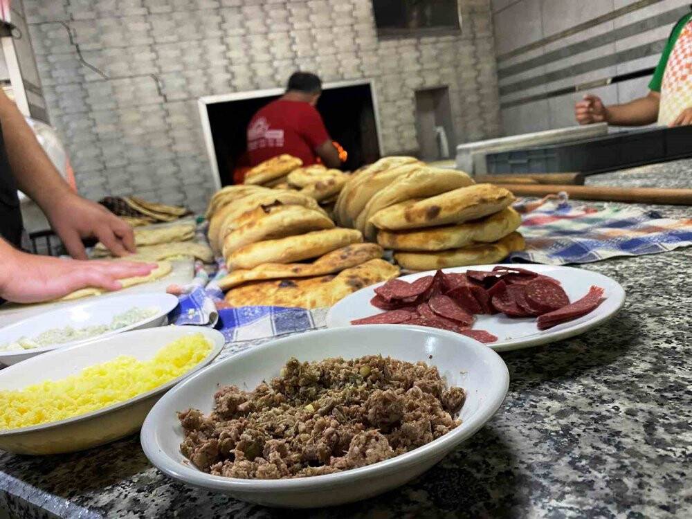 Konya'nın geleneksel lezzeti: Anadolu’nun pizzası: "Yağ somunu"