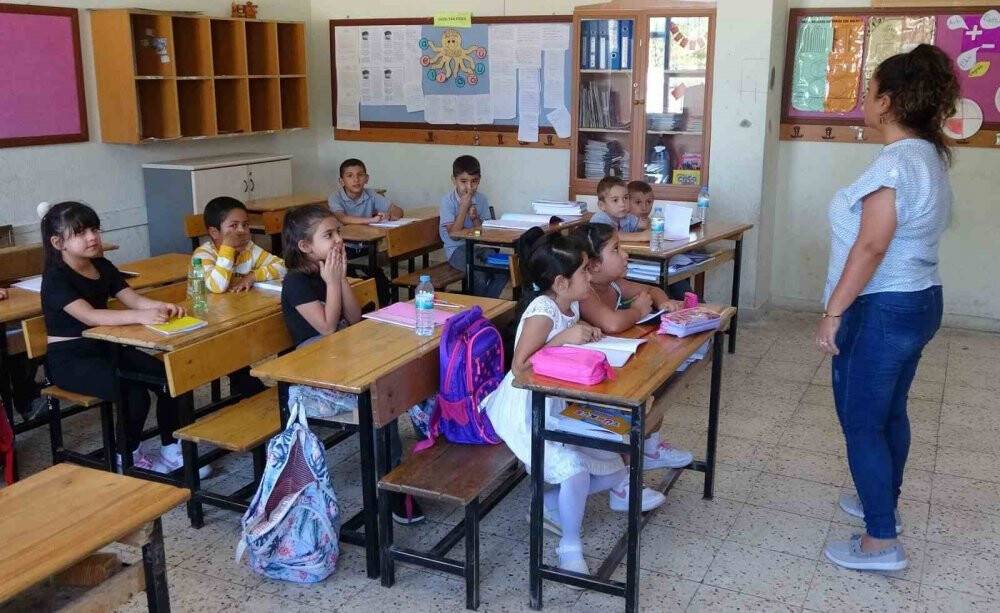 Depremin simgesi haline gelmişti: O da ders başı yaptı