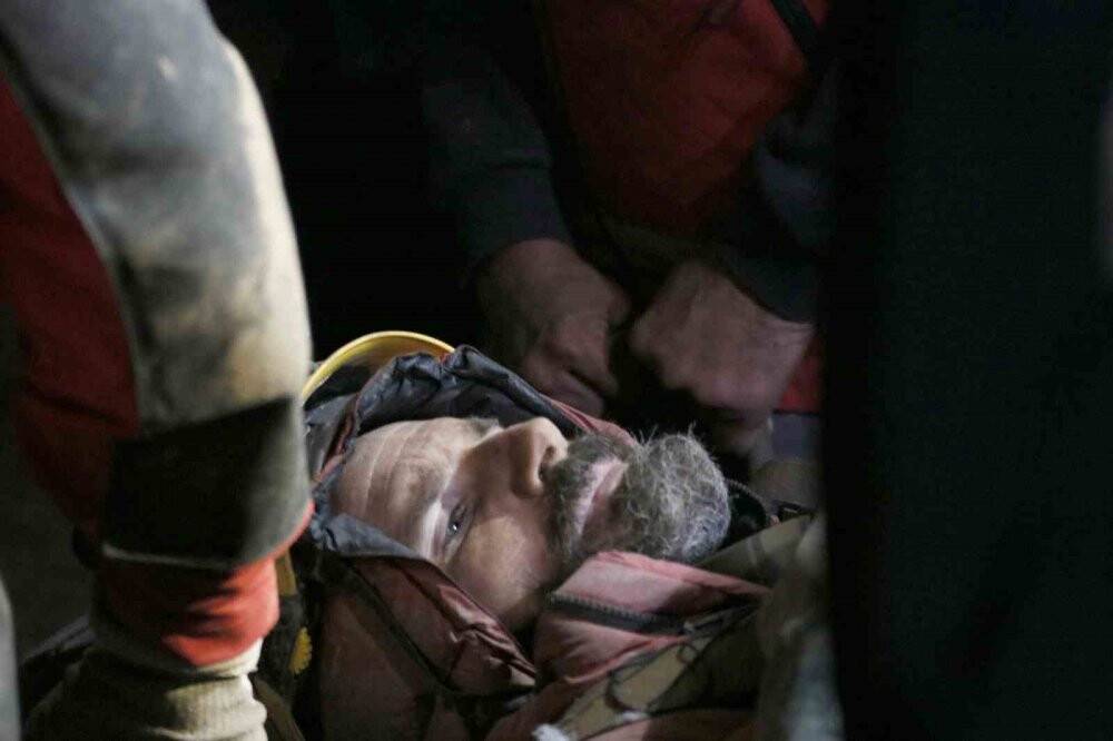 ABD'li bilim insanı askeri helikopter ile Mersin Şehir Hastanesine götürüldü