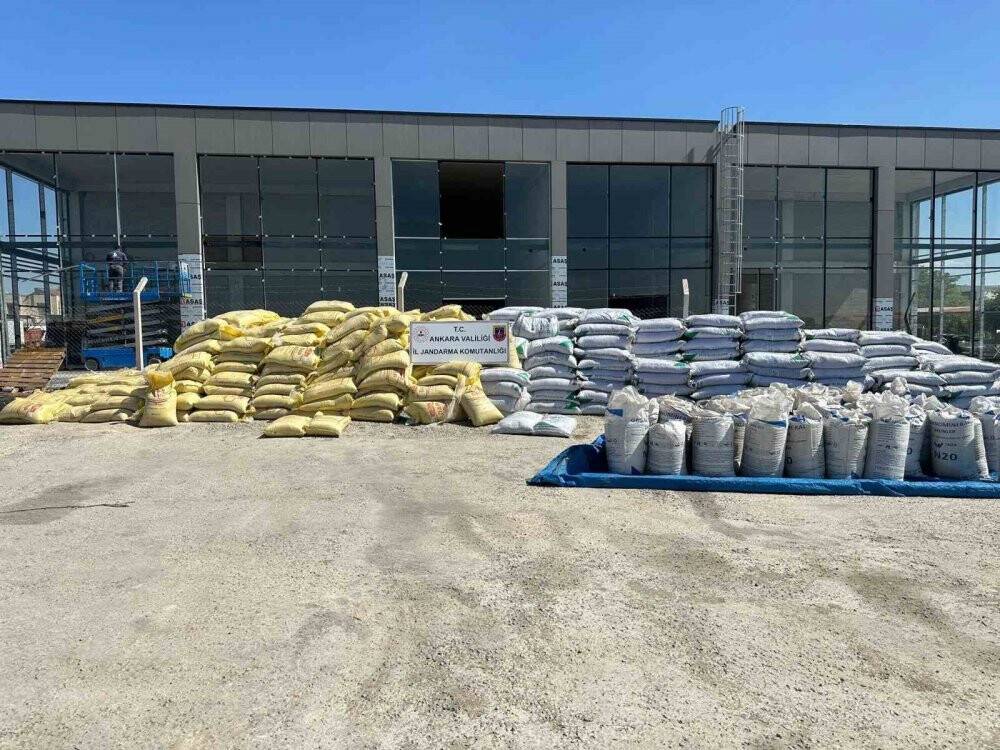 Ankara'da taklit gübre operasyonu! Tam 57 ton ele geçirildi