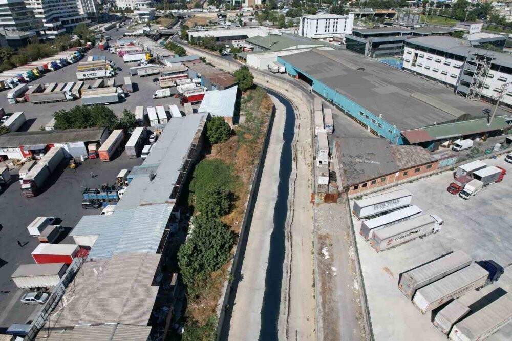 Ayamama Deresi’nde koku sorunu çözülemiyor