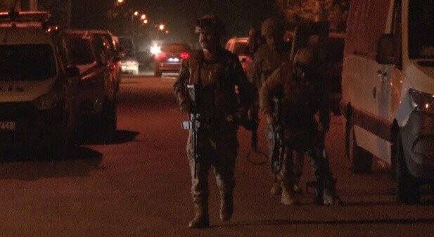 Konya'da kavga ihbarına giden polis ekibine ateş açıldı