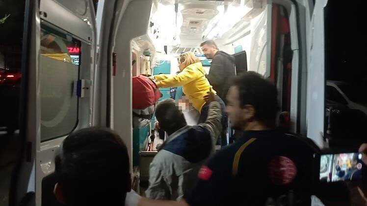 Kavga ettiği baba ve oğlunun evine giden kişi silahlı saldırıya uğradı