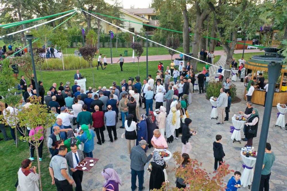 Meram Bağı’nda bağ bozumu ve pekmez kaynatma etkinliği