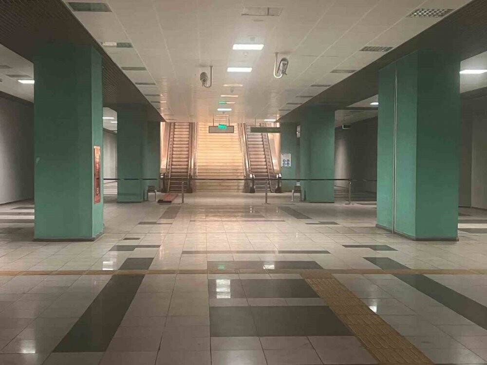 Her şey güzel olacak: 155 yürüyen merdiven kullanım dışı!