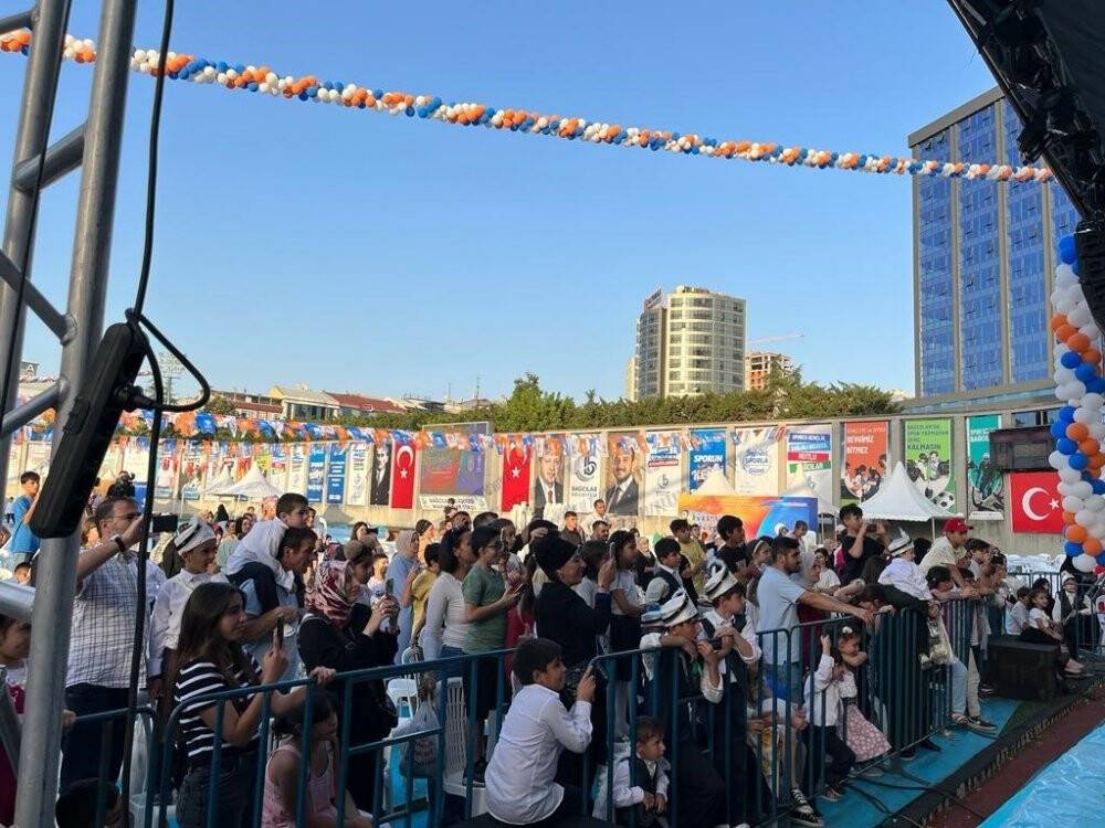 2500 çocuğun kirvesi AK Parti oldu