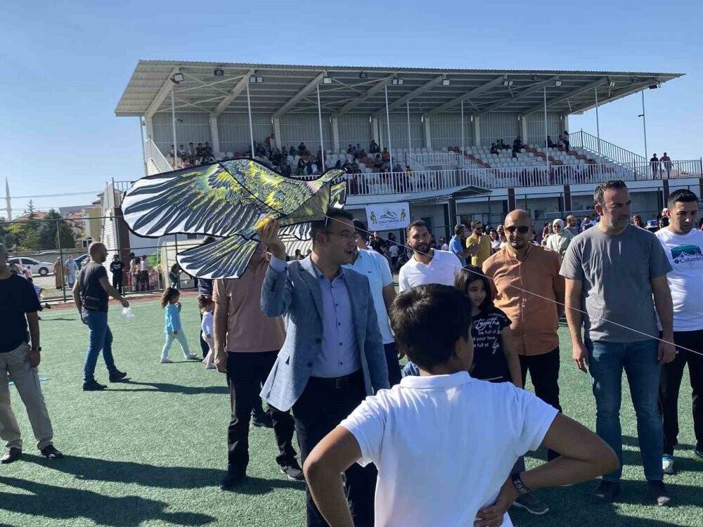 Kulu’da çocuklara gönüllerince eğlendi