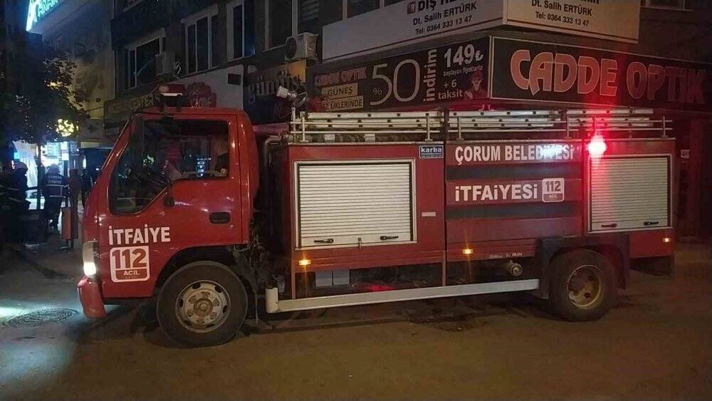 Otomobil seyir halindeyken yandı
