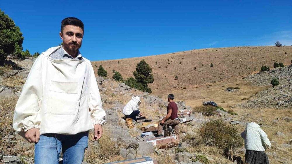 2 bin 500 metreden bal topladılar