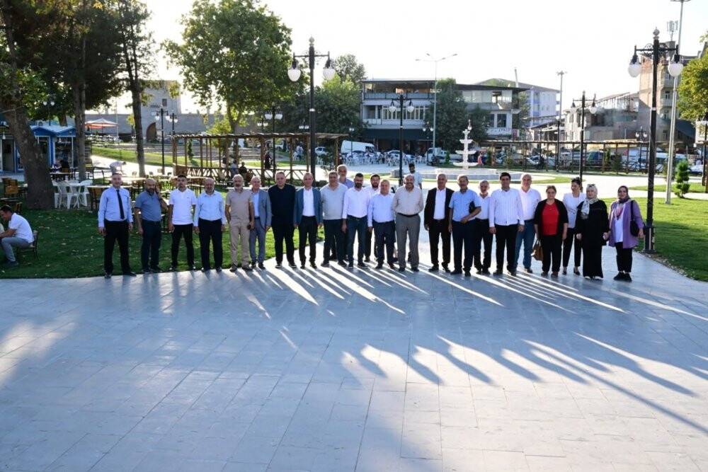 AK Parti i İl Teşkilatı, yatırımları değerlendirdi