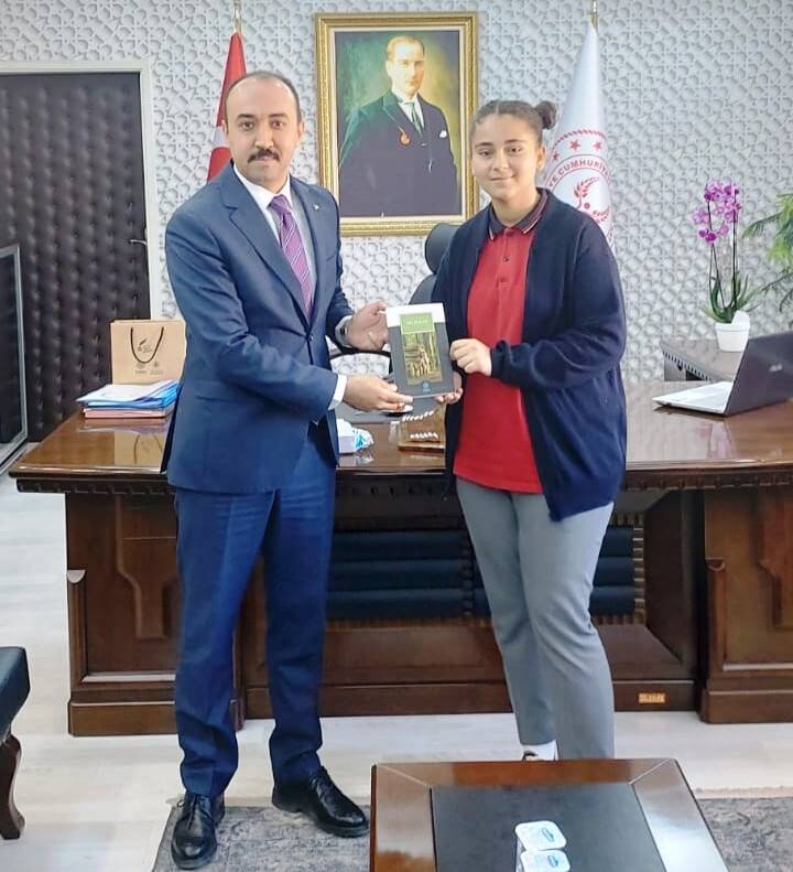hikaye-yazma-turkiye-birincisi-yunak-2.jpg