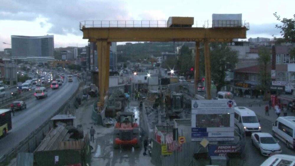 4 yıldır bitmeyen metro  ilk günkü haliyle devam ediyor!