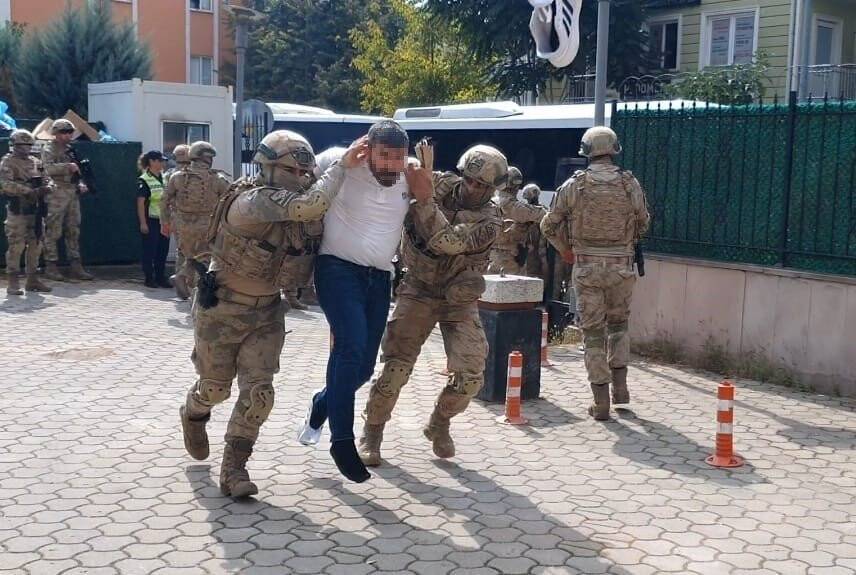 İlçenin kabusu haline gelmişlerdi: O çete çökertildi'