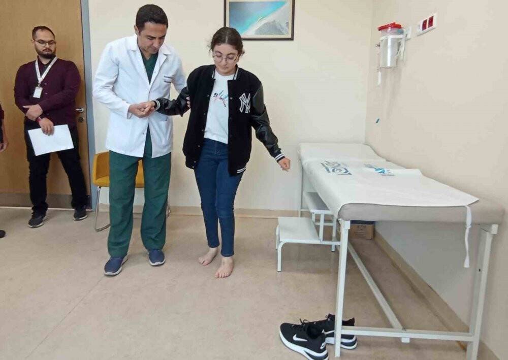 Ayaklarının kesilmesini bile düşünmüştü! Konya'da tedavi edildi