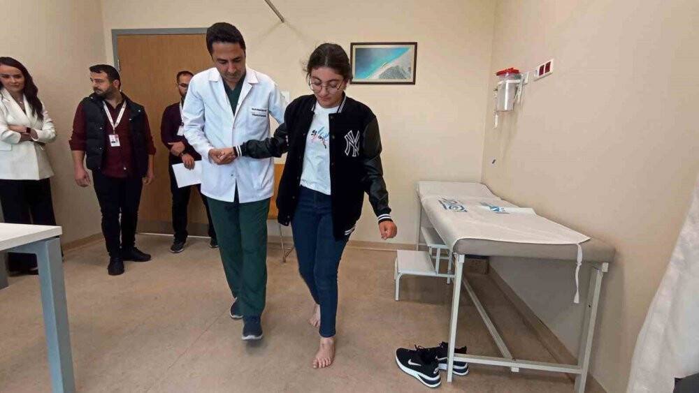 Ayaklarının kesilmesini bile düşünmüştü! Konya'da tedavi edildi