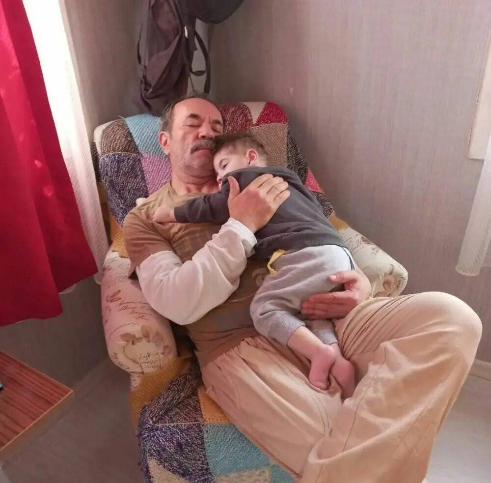 Ünlü oyuncu 2 yaşındaki oğlunu kaybetti