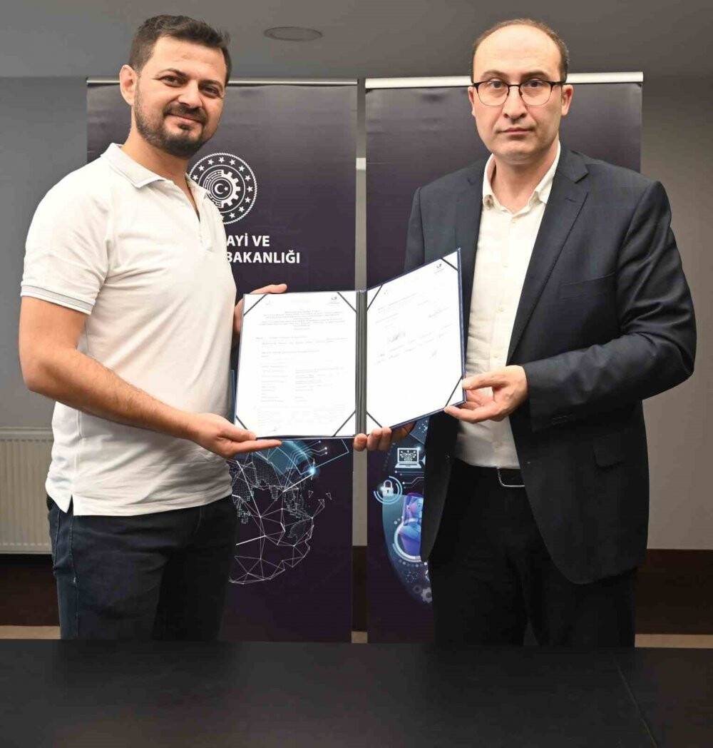 2 Karamanlı firma daha  MEVKA ile sözleşme imzaladı