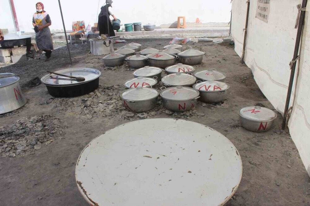 Konya'nın ilçesindeki düğün yemeklerinde yok yok! Hazırlıklar 3-4 gün önce başlıyor