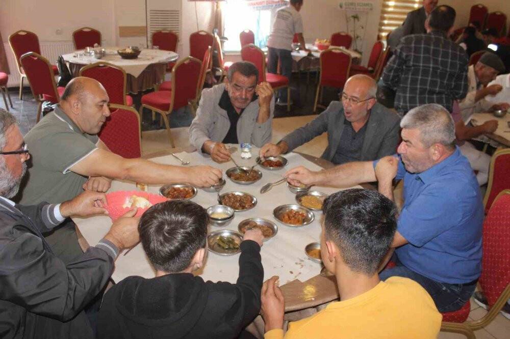 Konya'nın ilçesindeki düğün yemeklerinde yok yok! Hazırlıklar 3-4 gün önce başlıyor