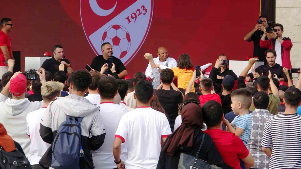 Konya’da milli maç coşkusu