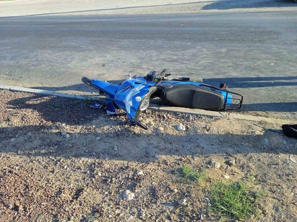 Konya Ereğli'de motosiklet ile otomobil çarpıştı: 2 yaralı