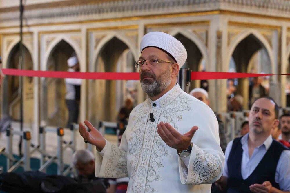 Diyanet İşleri Başkanı Ali Erbaş, Ayasofya Camii’nden İsrail'e mesaj: "Zulümle abad olanın sonu berbat olur"