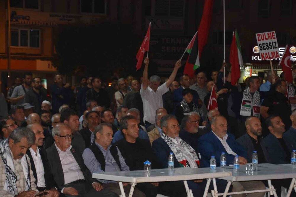 İzmir Aliağa'da Gazze'ye destek mitingi yapıldı