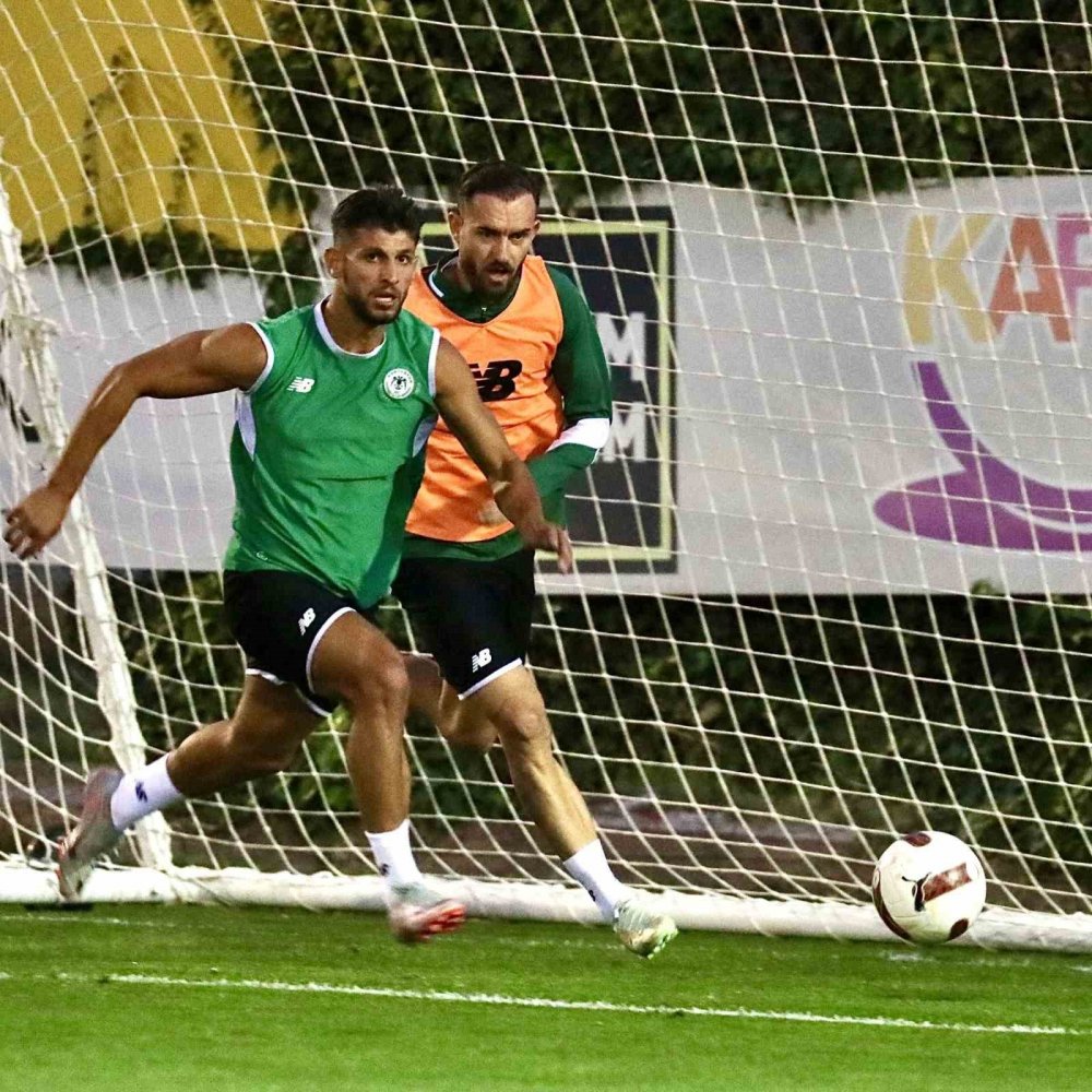 Konyaspor'da Adana Demirspor maçı hazırlıkları devam ediyor