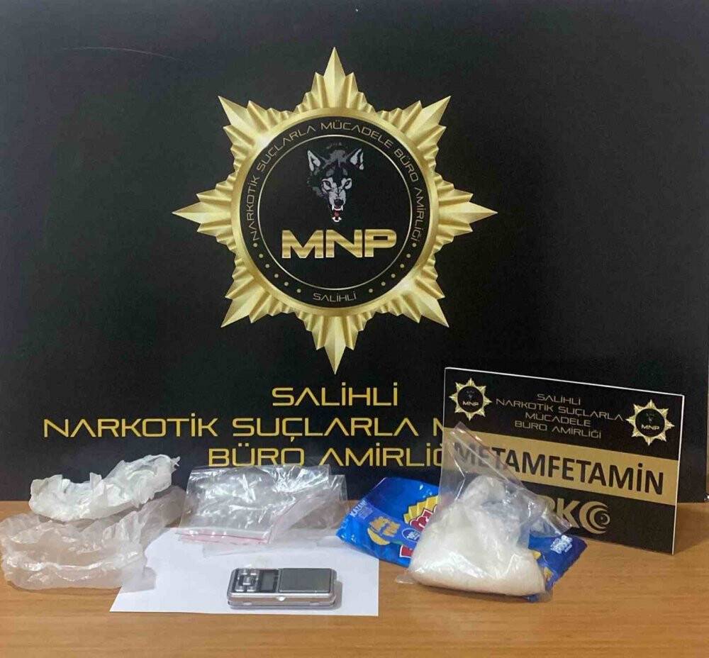 Manisa'da uyuşturucu tacirleri tek tek yakalanıyor: 26 tutuklama