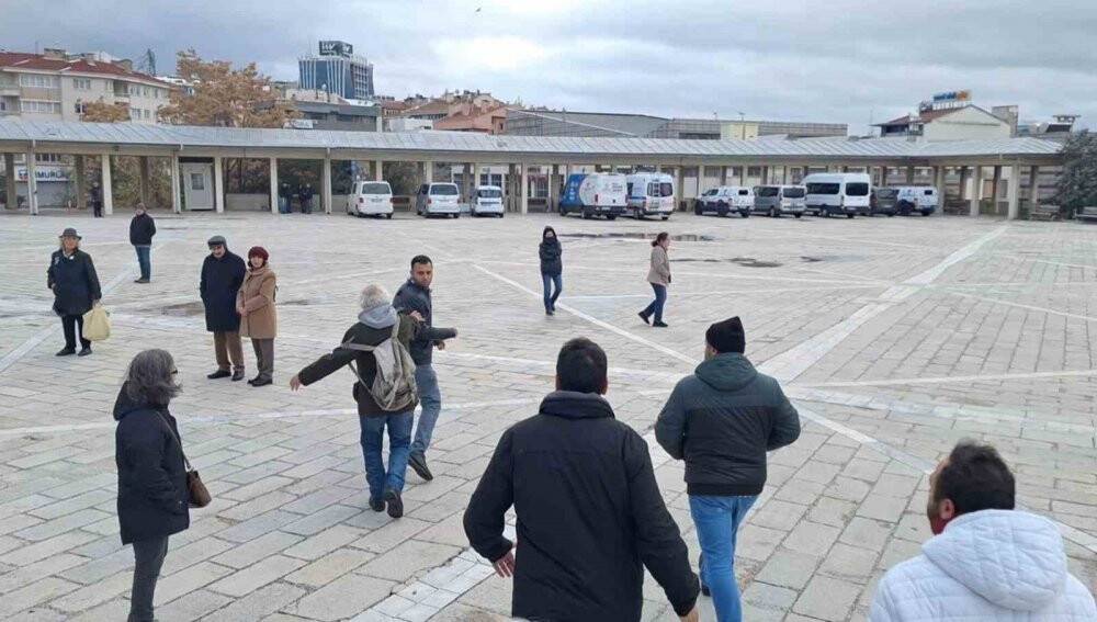 Metin Uca son yolculuğuna uğurlandı ama tartışmalar bitmedi!