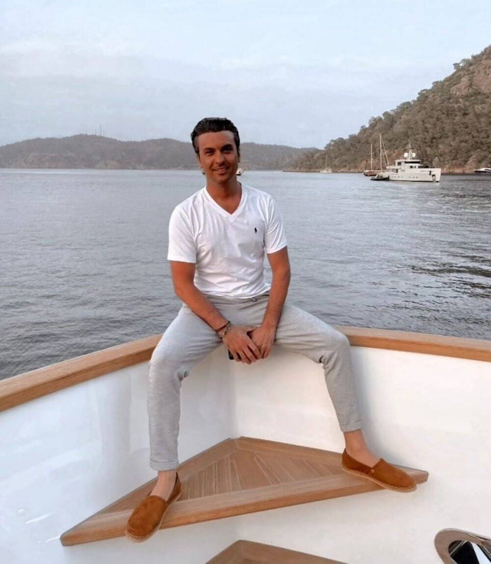 Ünlü iş adamı Sinan Urfalı, Ferrari ile ölümden döndü: 10 milyonluk araç pert oldu