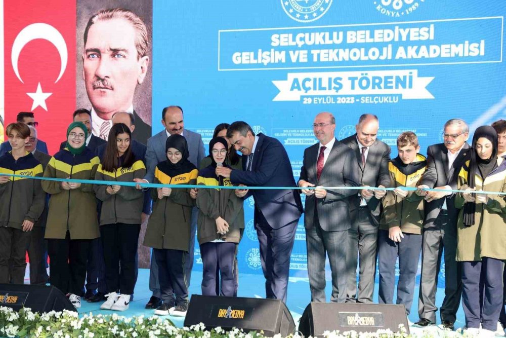 Selçuklu Belediyesinin eğitim yatırımları Konya’ya değer katıyor