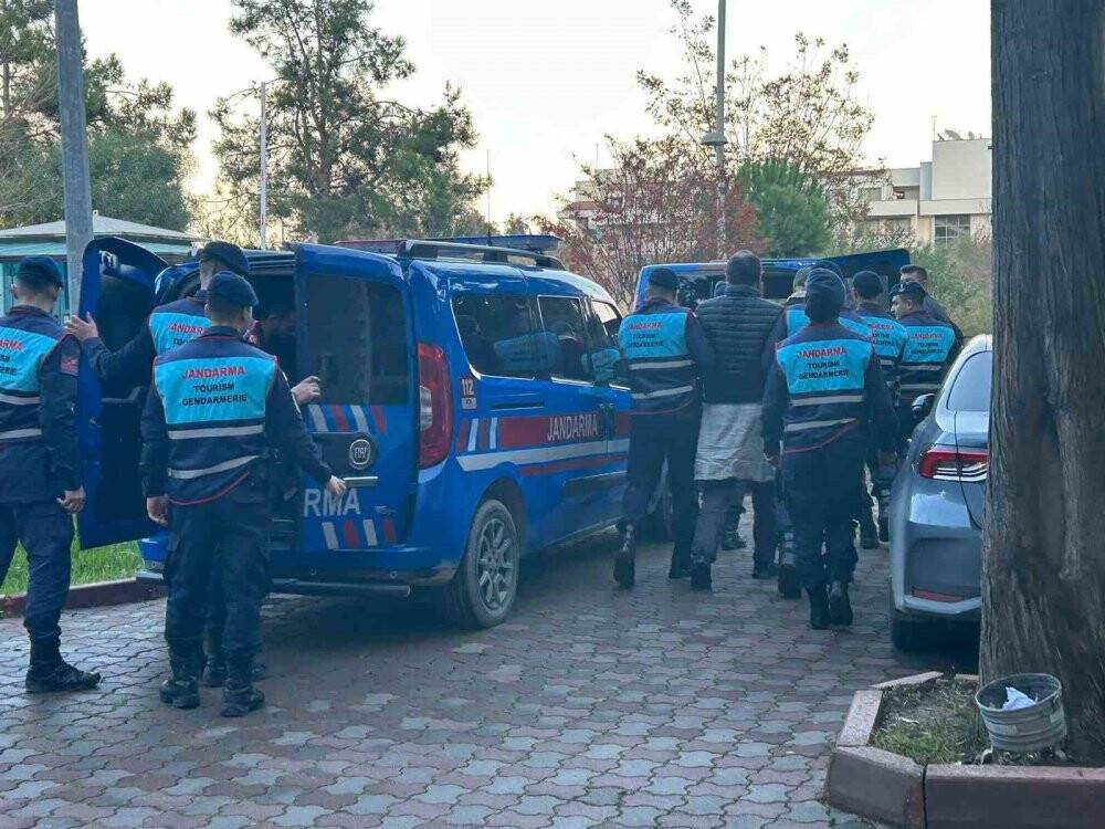 Suç örgütüne operasyon: 3 kişi tutuklandı